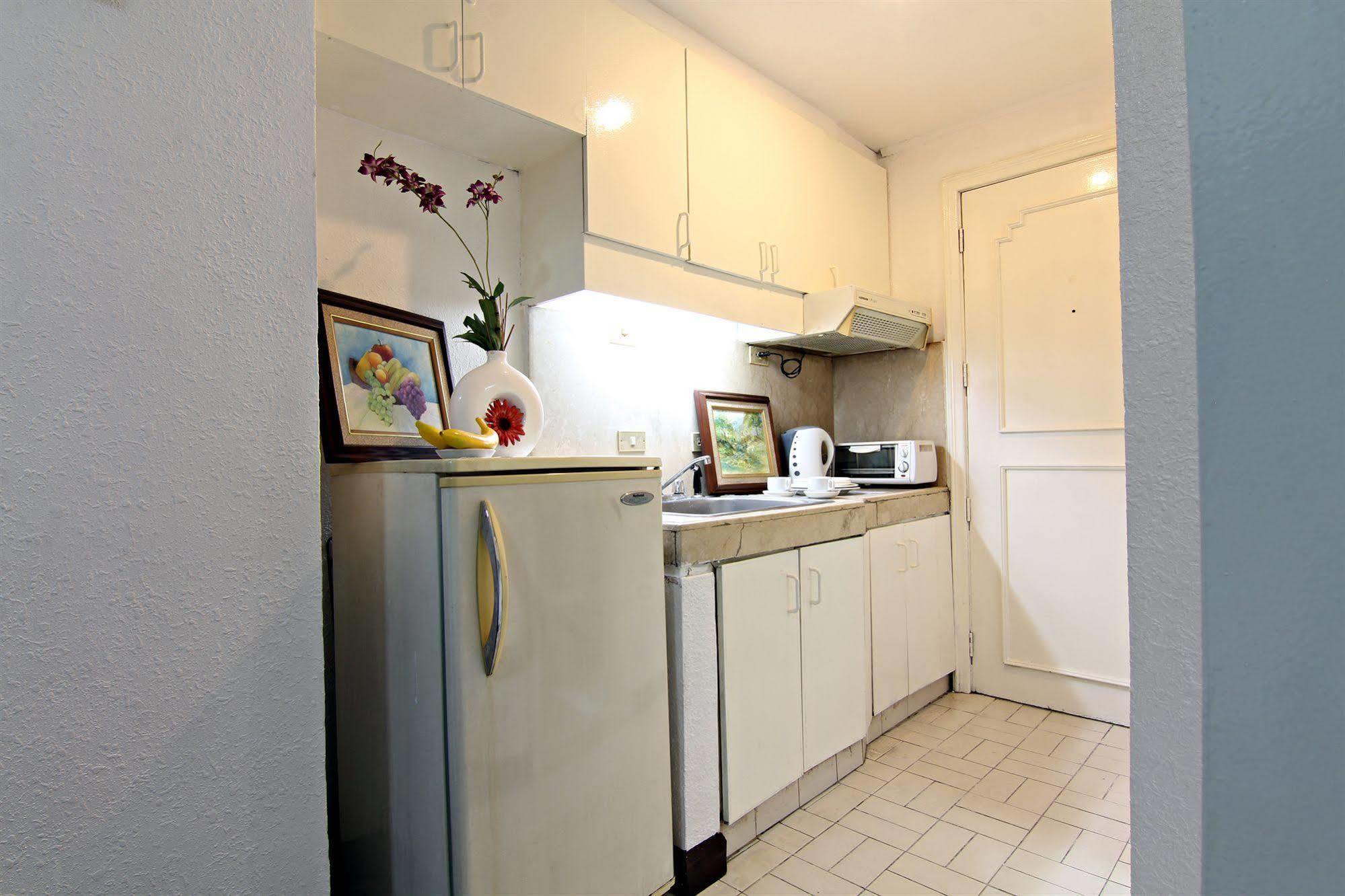 Mpt Suites San Pedro Makati Eksteriør billede