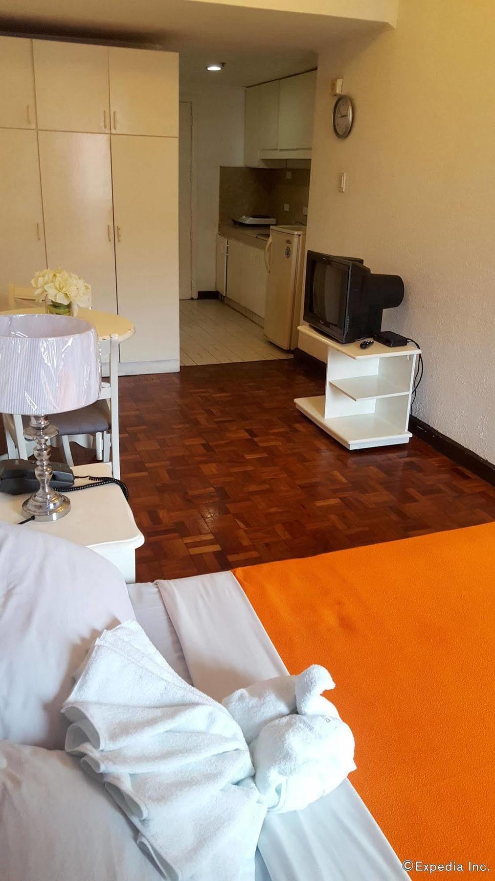 Mpt Suites San Pedro Makati Eksteriør billede